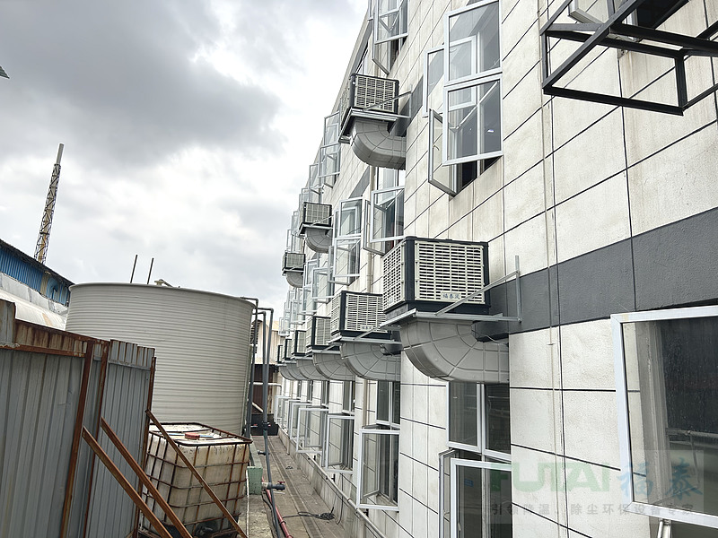 水冷空調(diào)運(yùn)用在戶(hù)外適合嗎